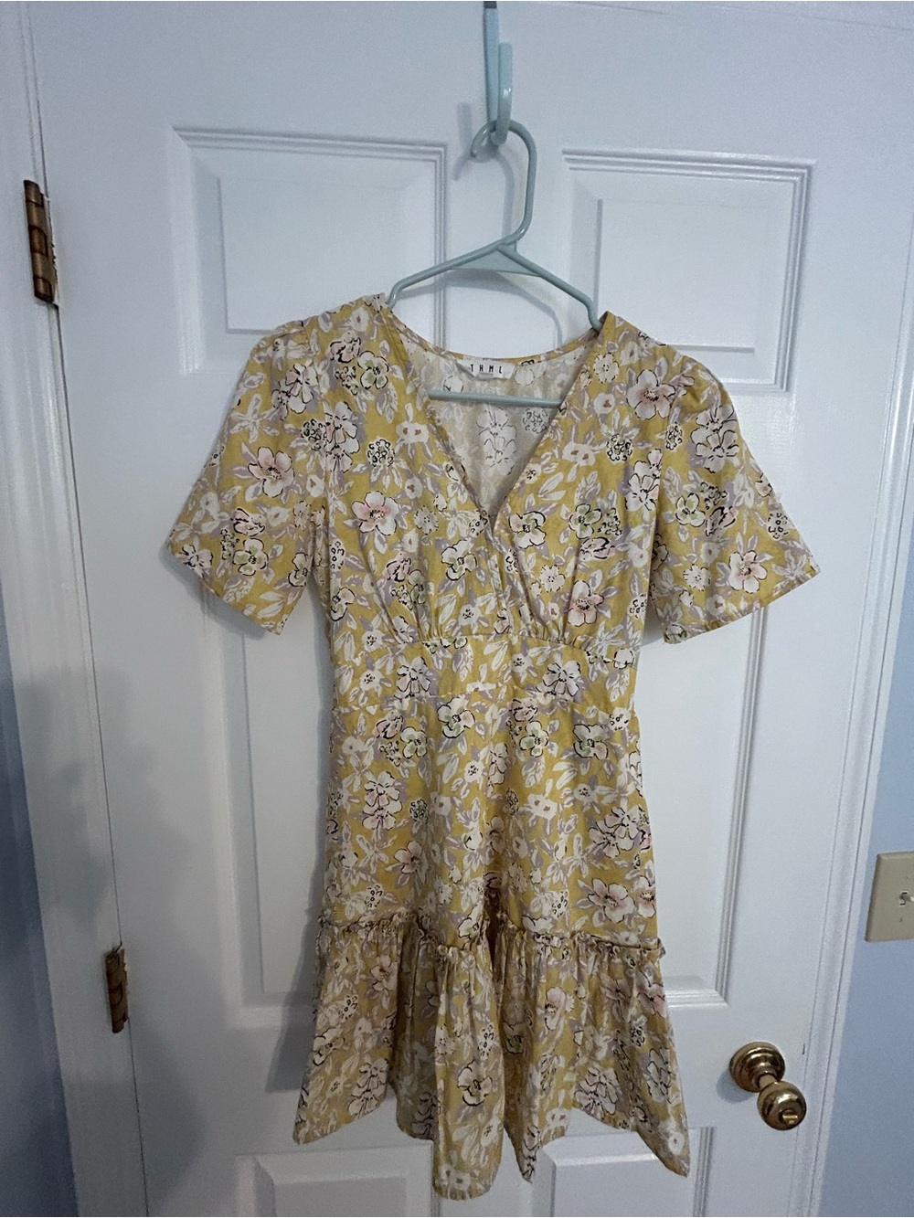 THML Yellow Floral Scoop Neck Dress Sz XS